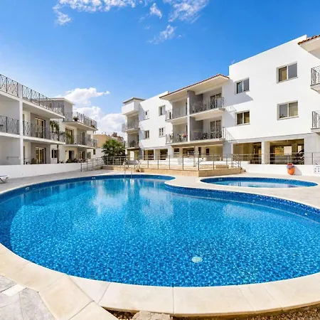 Apartment Poppy Paralimni
